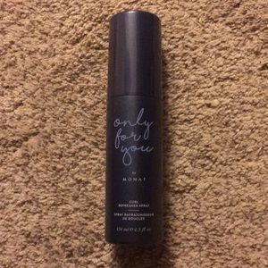 Brand New Monat Curl Refresher spray